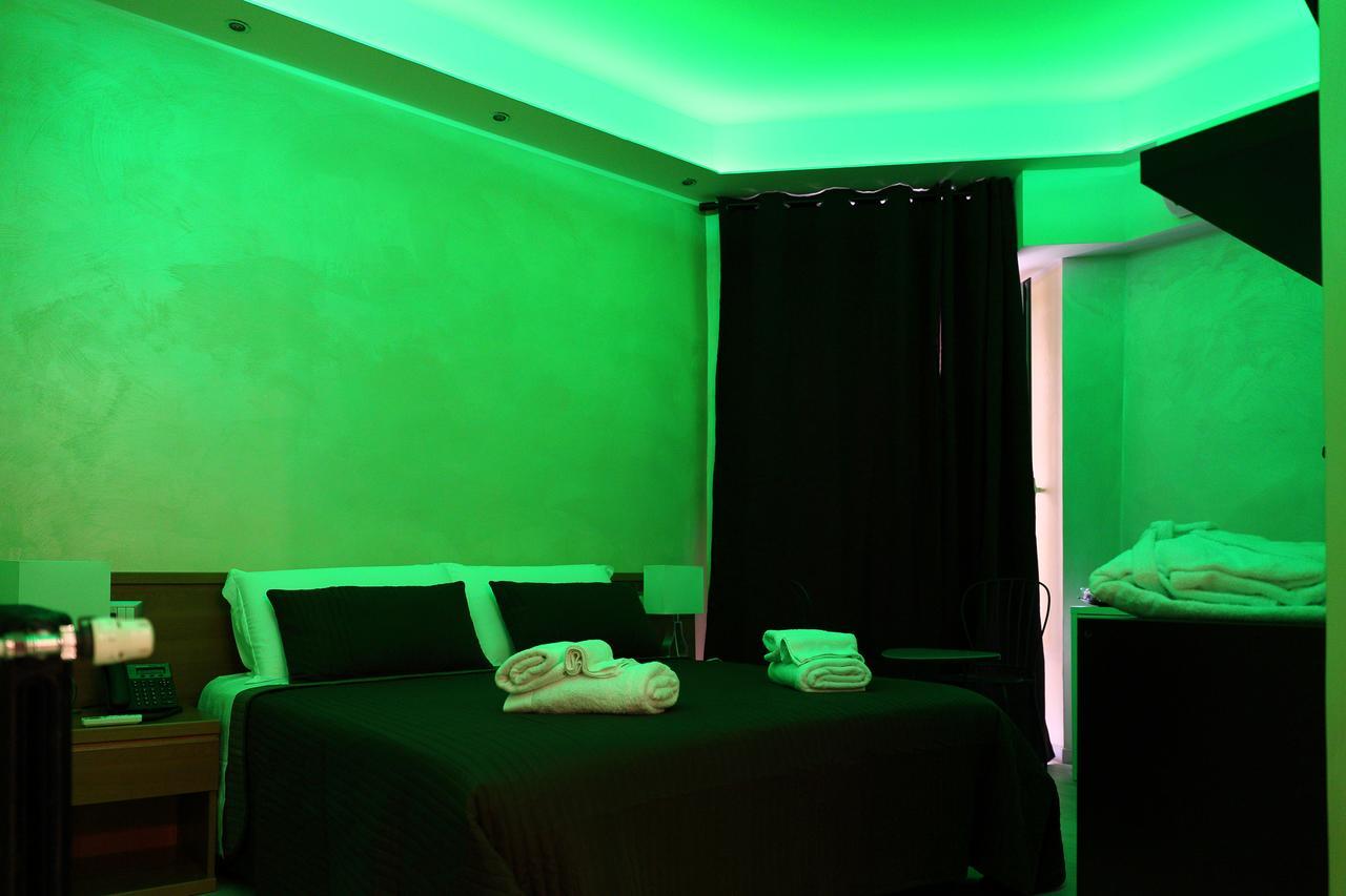 Mirko Luxury Inn Roma Exterior foto